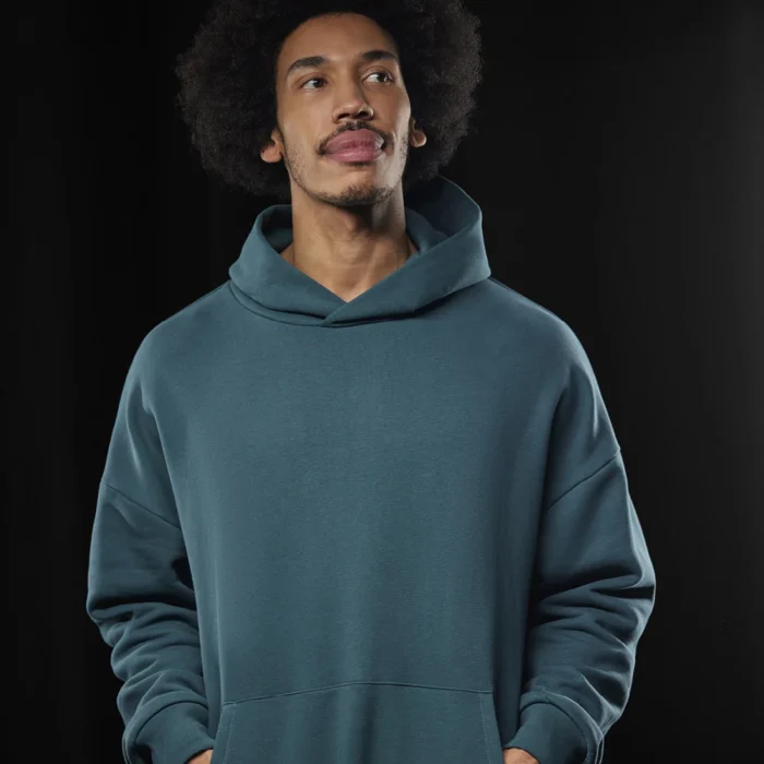 Unisex oversize džemperis su gobtuvu INFLUENCE