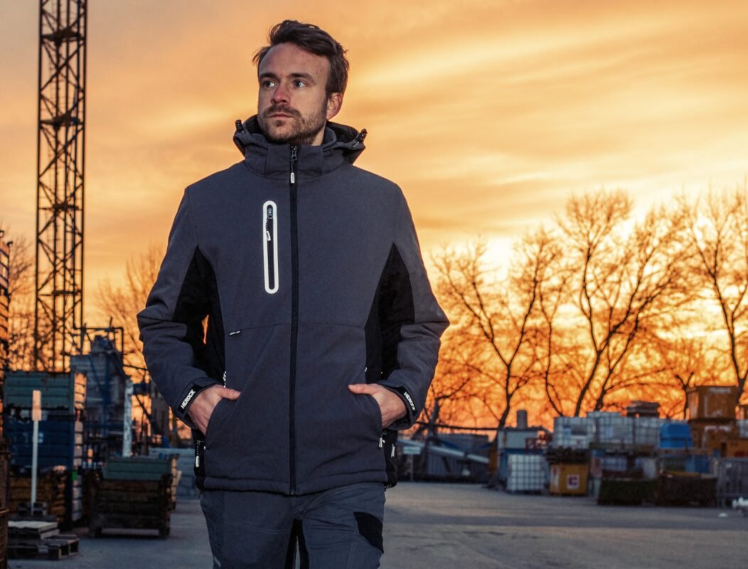 Workobo Post image Softshell audinys moderni darbo striukių medžiaga, atspari vandeniui ir vėjui