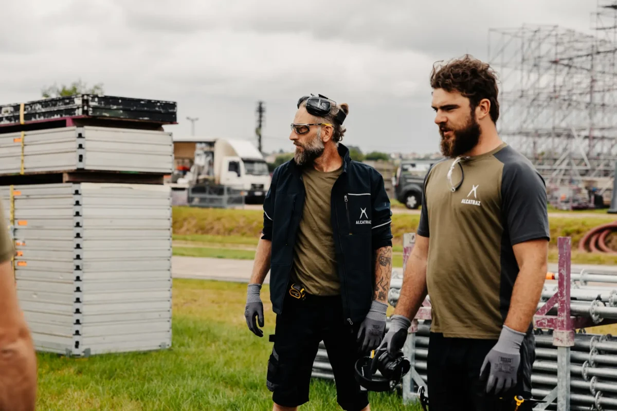 Workobo post image Kaip išsirinkti tinkamus darbo marškinėlius patogumas, stilius ir kokybė