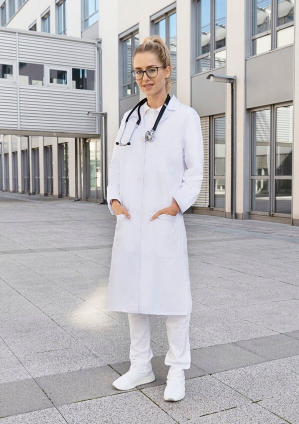 Moteriškas baltas chalatas medikams KS LAB